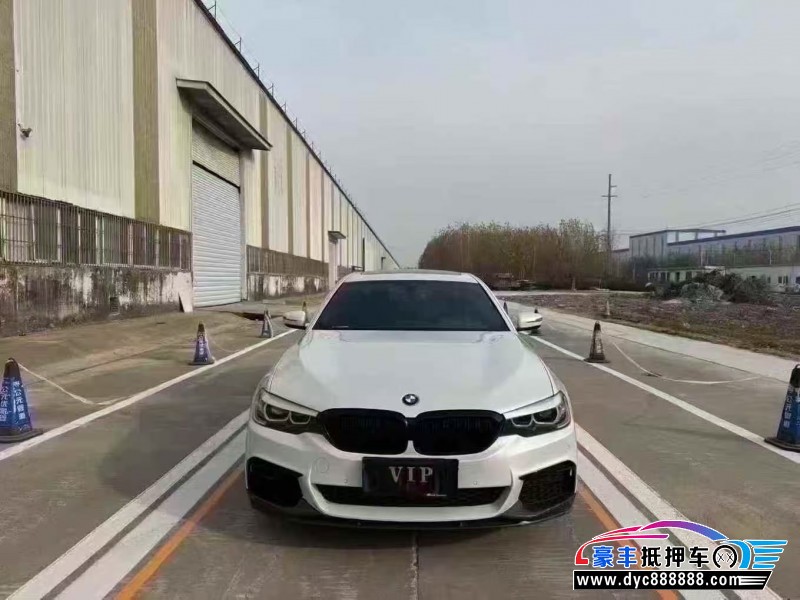 20年宝马5系轿车抵押车出售