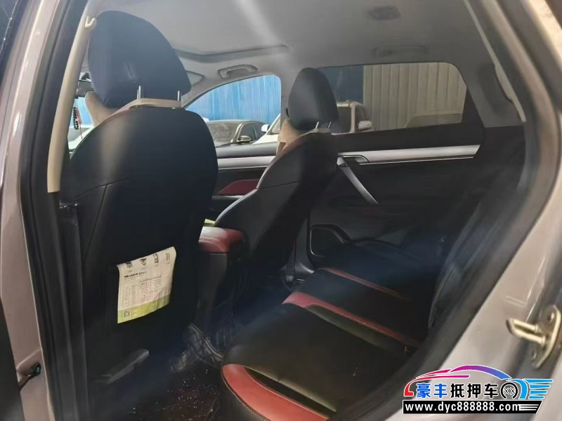 21年吉利缤越轿车抵押车出售