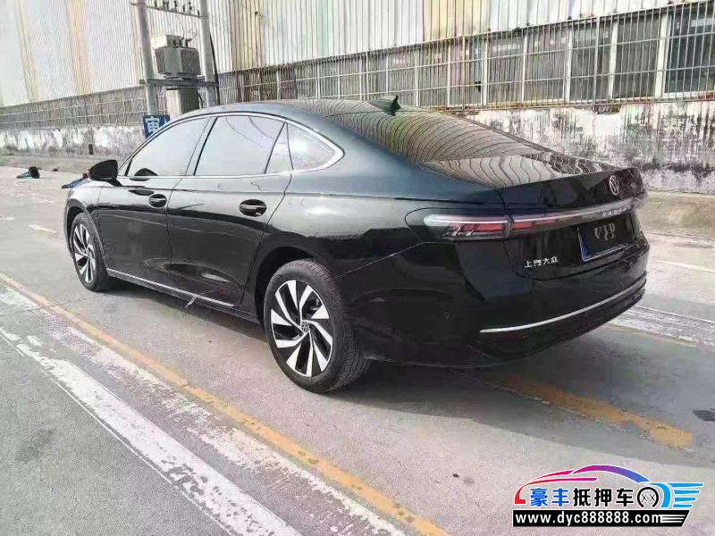 25年大众帕萨特轿车抵押车出售