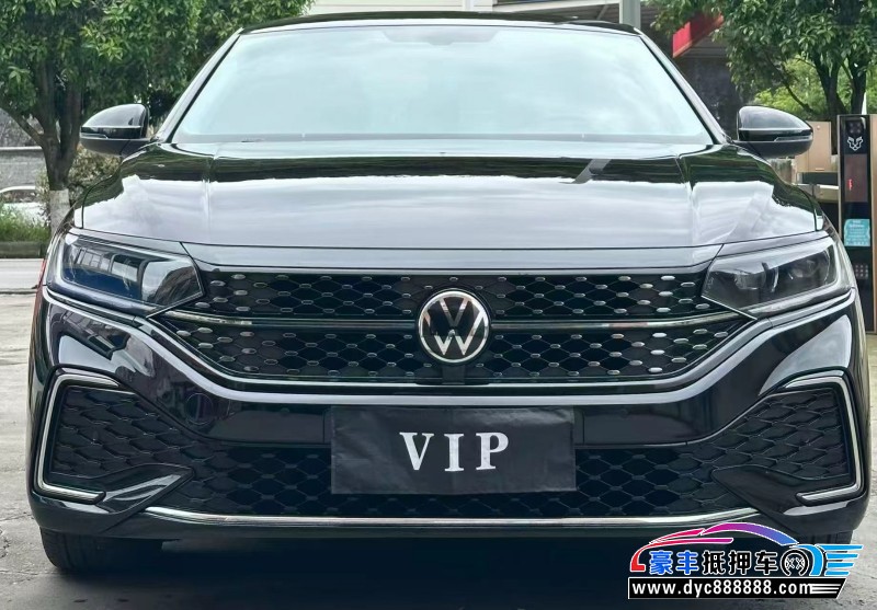 抵押车出售22年大众帕萨特轿车