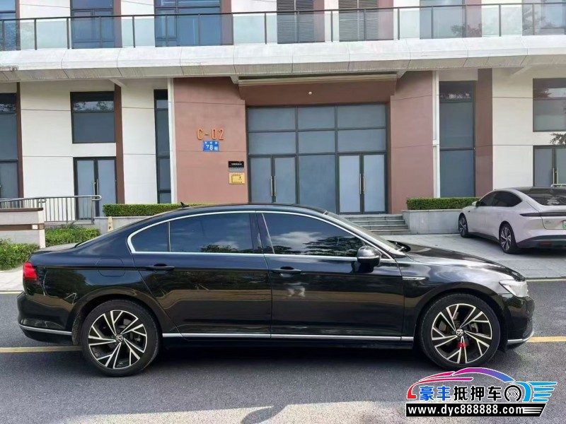 21年大众迈腾轿车抵押车出售