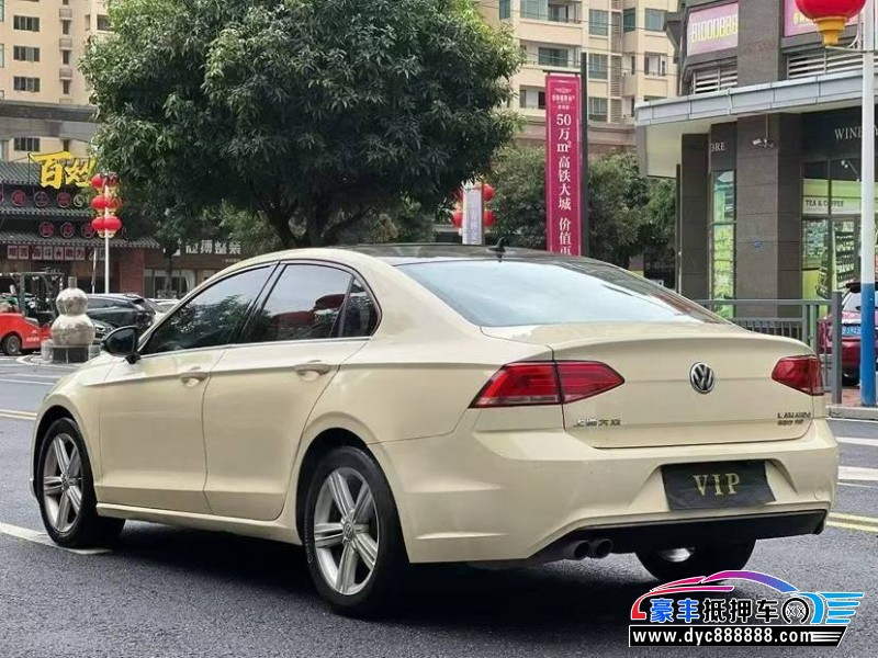 15年大众凌渡轿车抵押车出售
