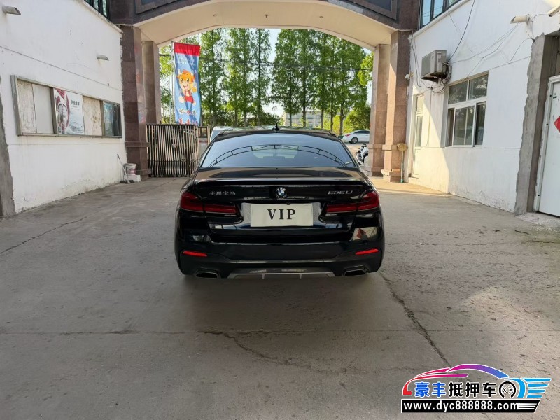 21年宝马5系轿车抵押车出售