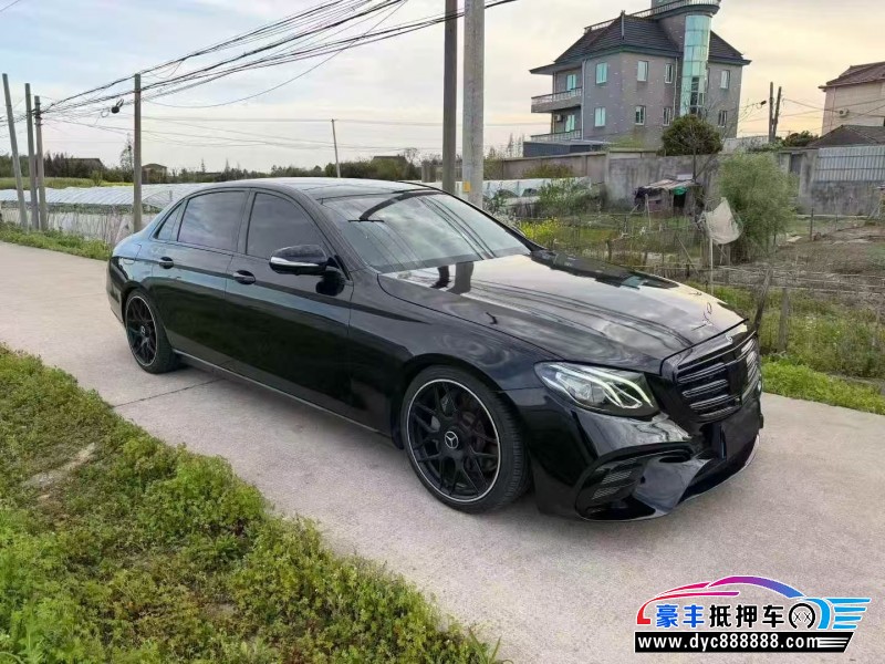 18年奔驰E轿车抵押车出售