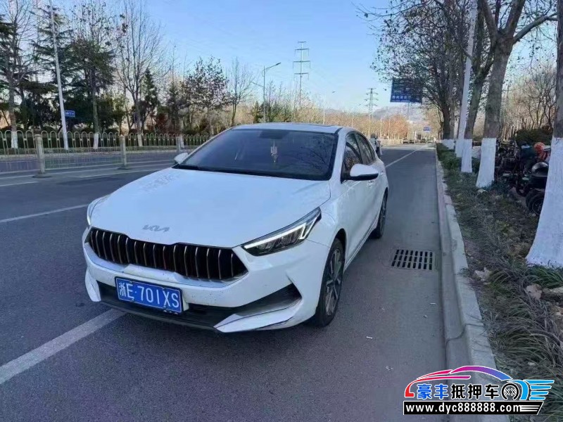 23年起亚K3轿车抵押车出售
