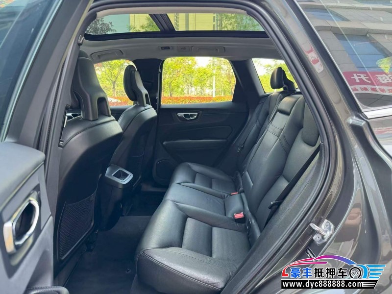 18年沃尔沃XC60轿车抵押车出售