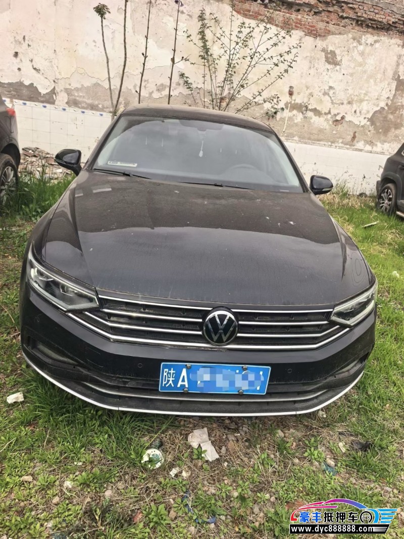 22年大众迈腾轿车抵押车出售