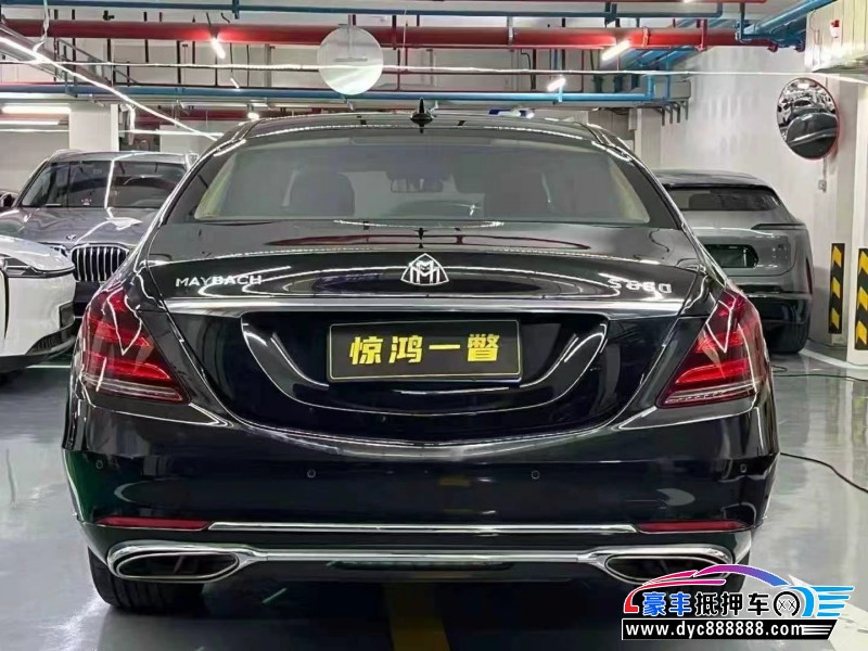 17年奔驰迈巴赫S级轿车抵押车出售