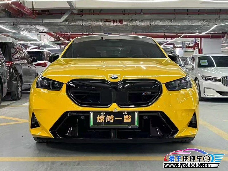 25年宝马M5轿车抵押车出售