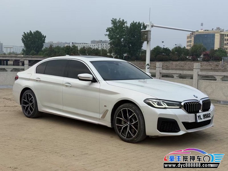 21年宝马5系轿车抵押车出售
