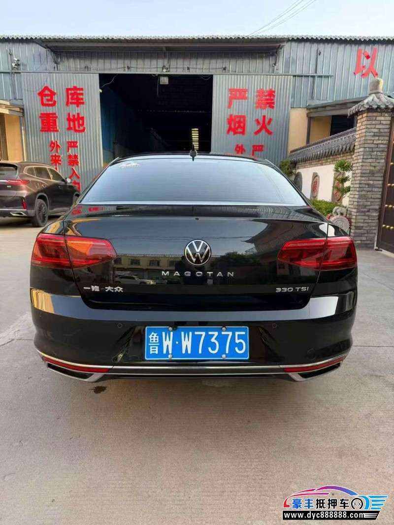 22年大众迈腾轿车抵押车出售