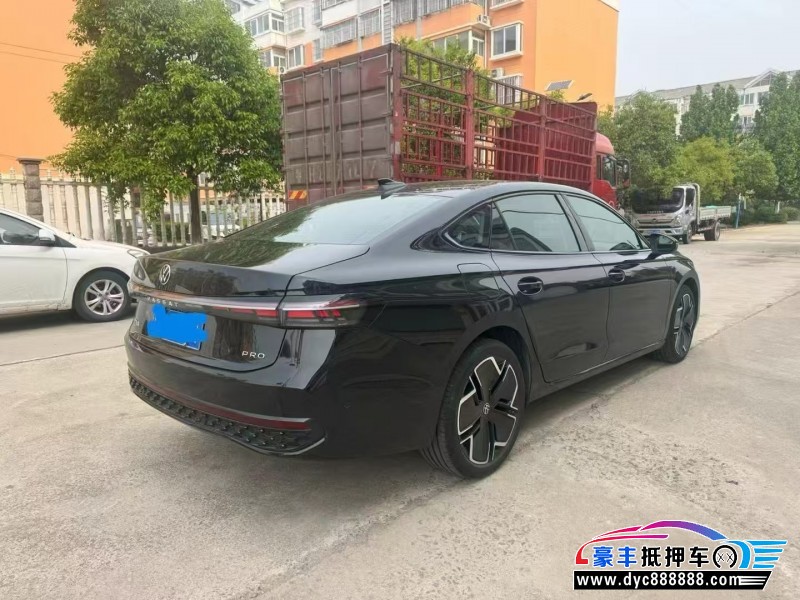 25年大众帕萨特轿车抵押车出售
