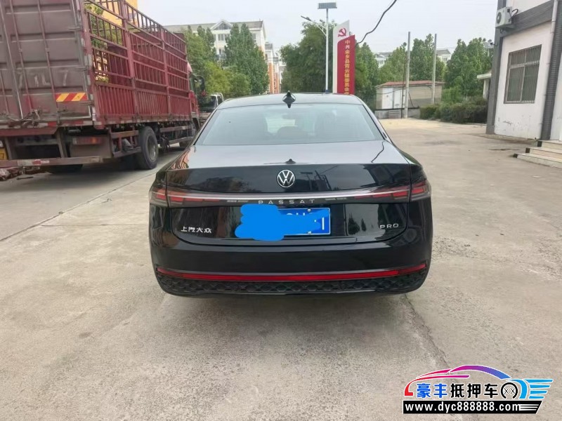 25年大众帕萨特轿车抵押车出售
