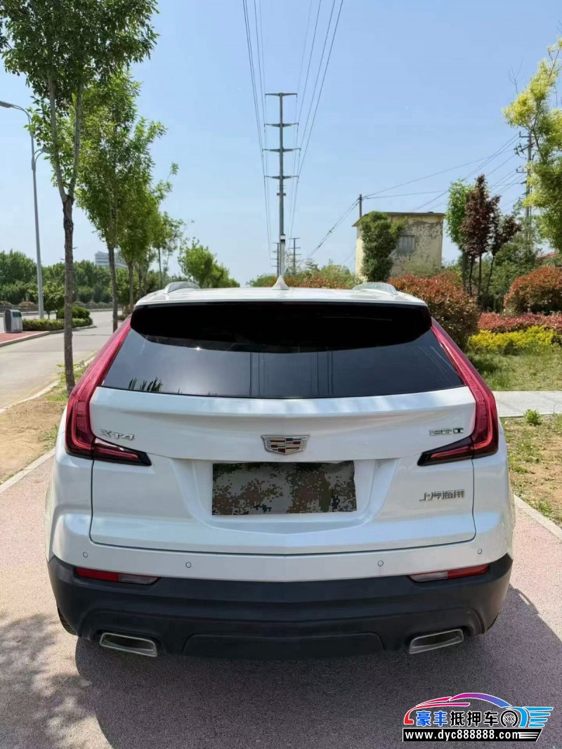 20年凯迪拉克XT4轿车抵押车出售