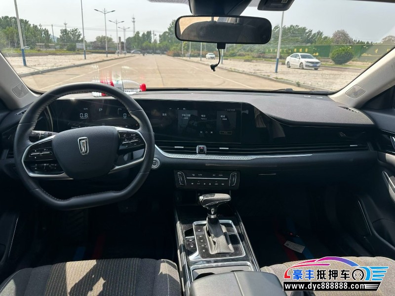 23年奔腾B70轿车抵押车出售