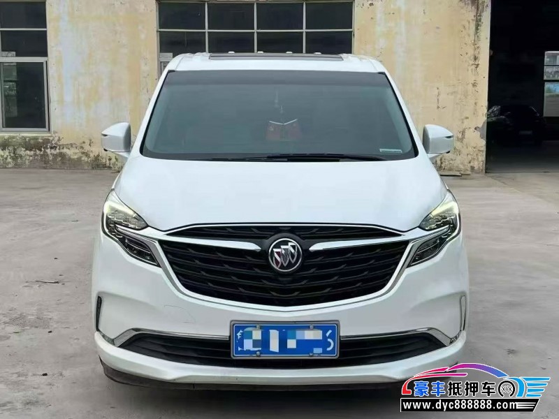 抵押车出售20年别克GL8轿车