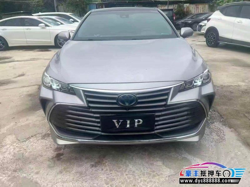 抵押车出售21年丰田亚洲龙轿车