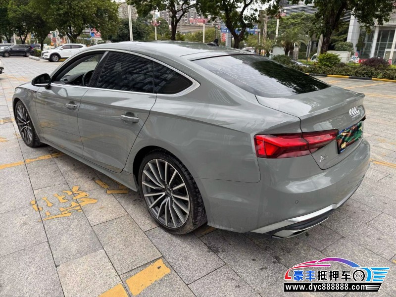 22年奥迪A5轿车抵押车出售