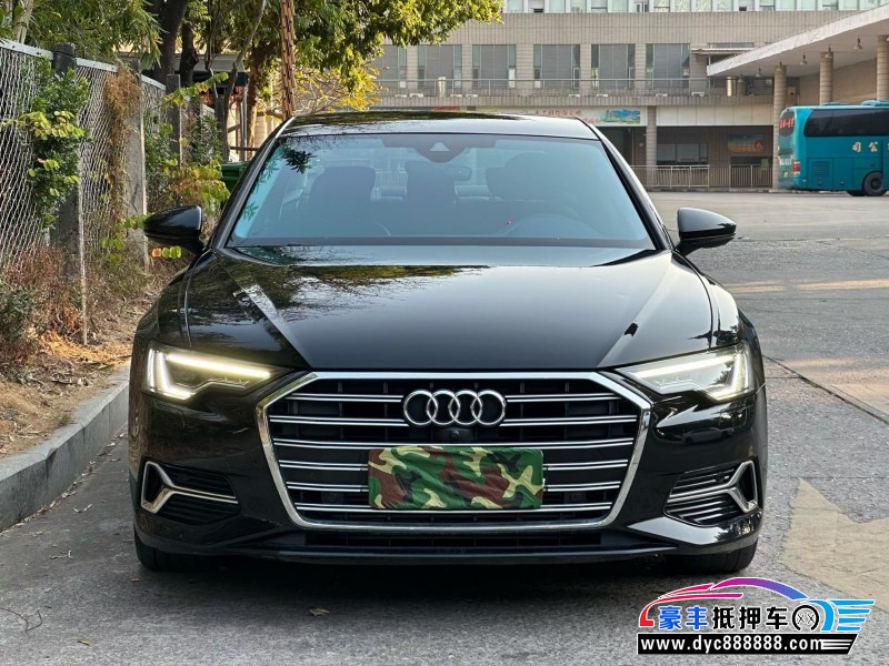 抵押车出售23年奥迪A6L轿车