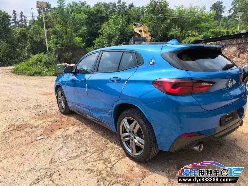 21年宝马X2轿车抵押车出售