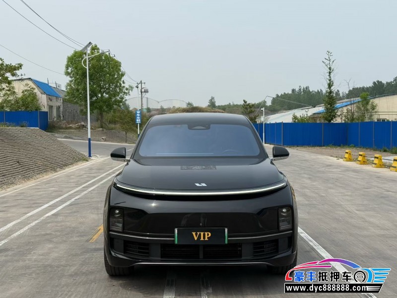 23年理想L9轿车抵押车出售