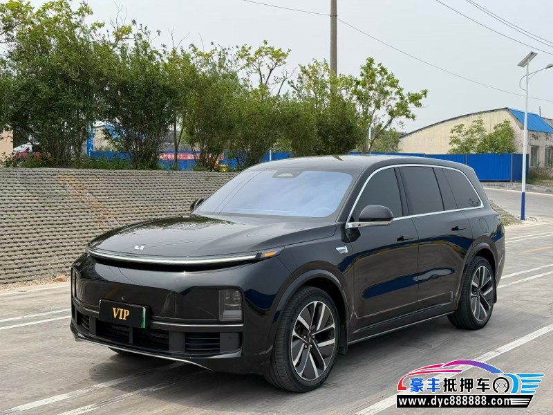 23年理想L9轿车抵押车出售