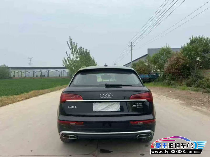 22年奥迪Q5轿车抵押车出售