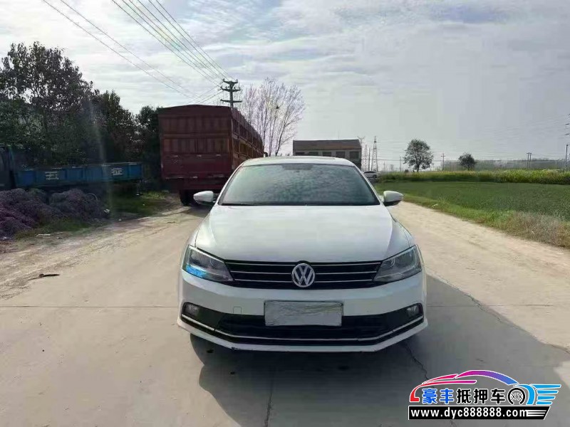 抵押车出售16年大众速腾轿车