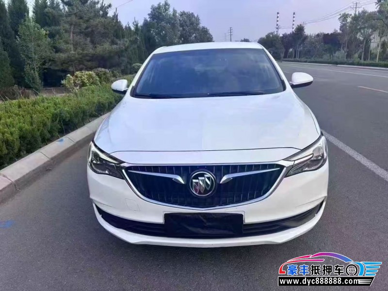 抵押车出售20年别克英朗轿车