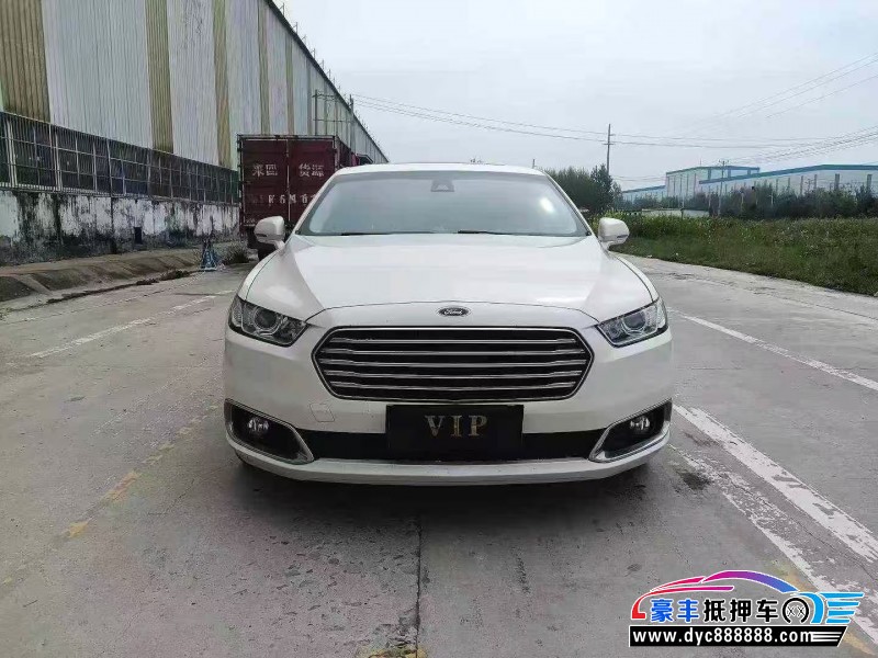 抵押车出售17年福特金牛座轿车