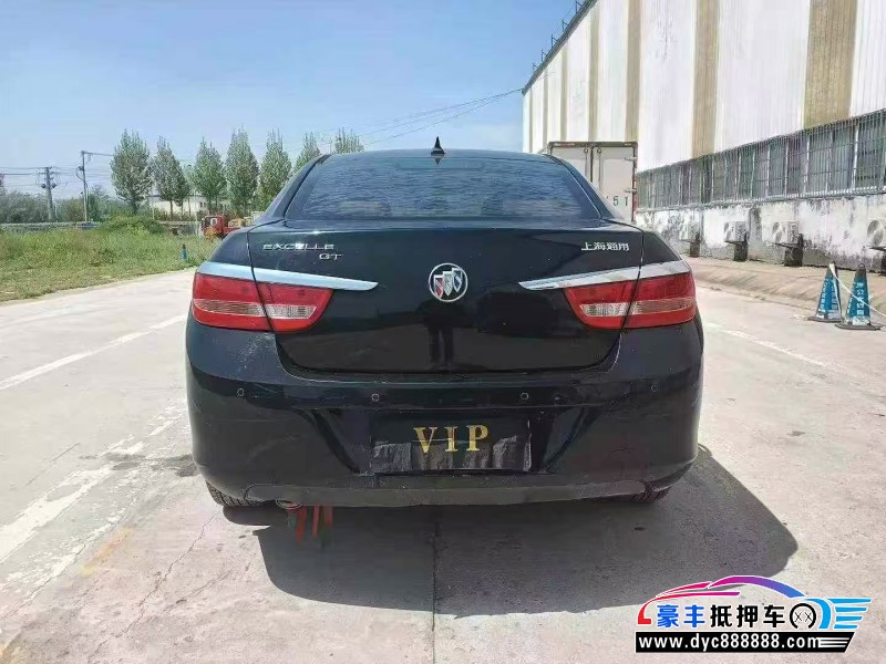 13年别克英朗轿车抵押车出售