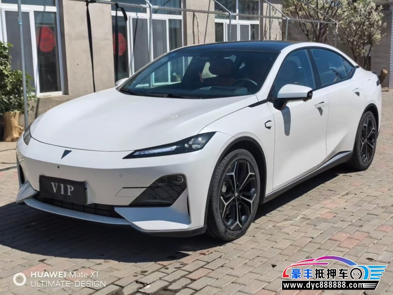 抵押车出售25年长安深蓝SL03轿车