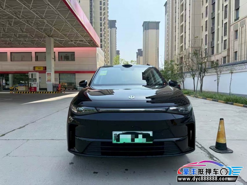 25年零跑C16轿车抵押车出售