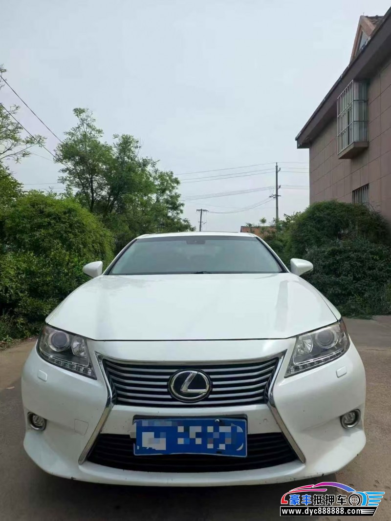 抵押车出售14年雷克萨斯ES轿车