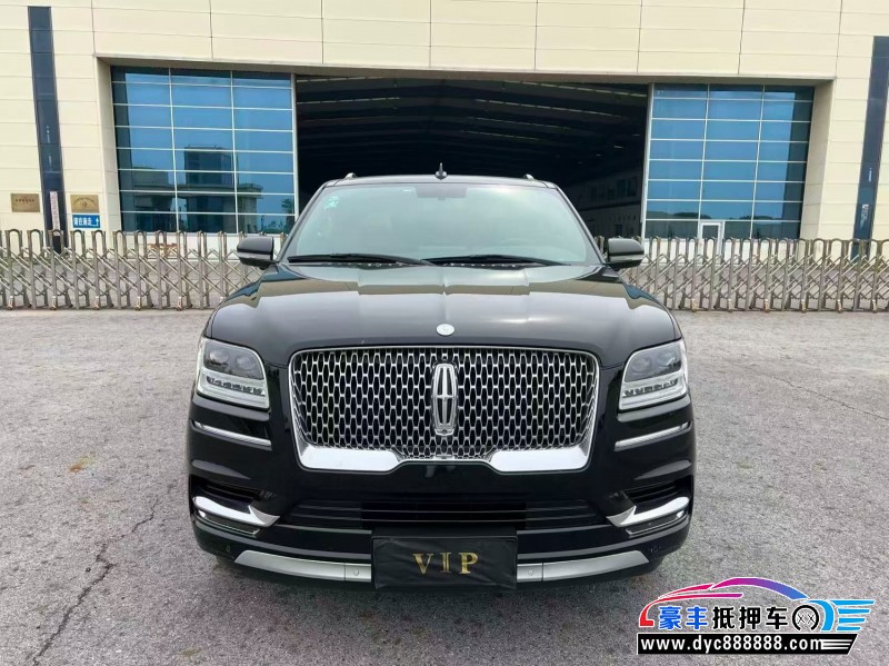抵押车出售18年林肯领航员轿车