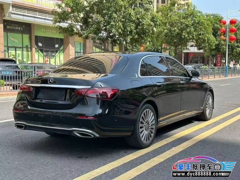 23年奔驰E轿车抵押车出售
