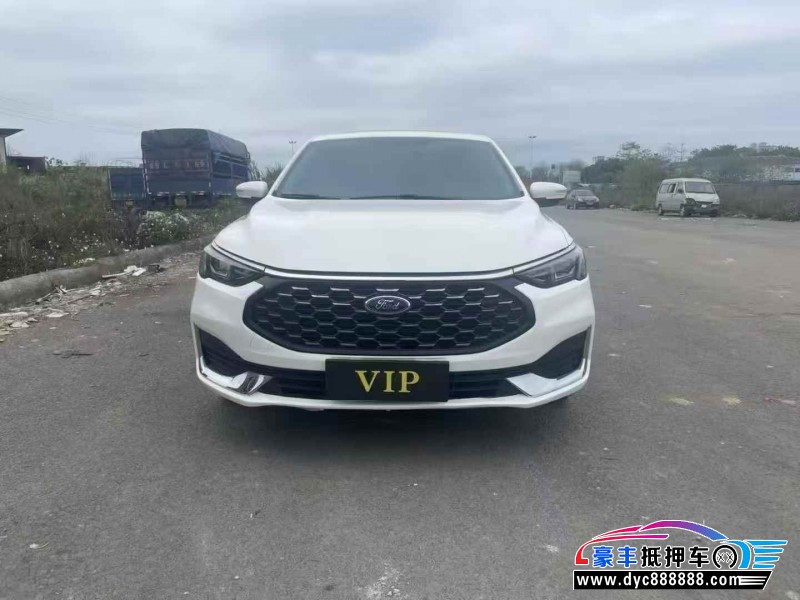 抵押车出售22年福特福睿斯轿车