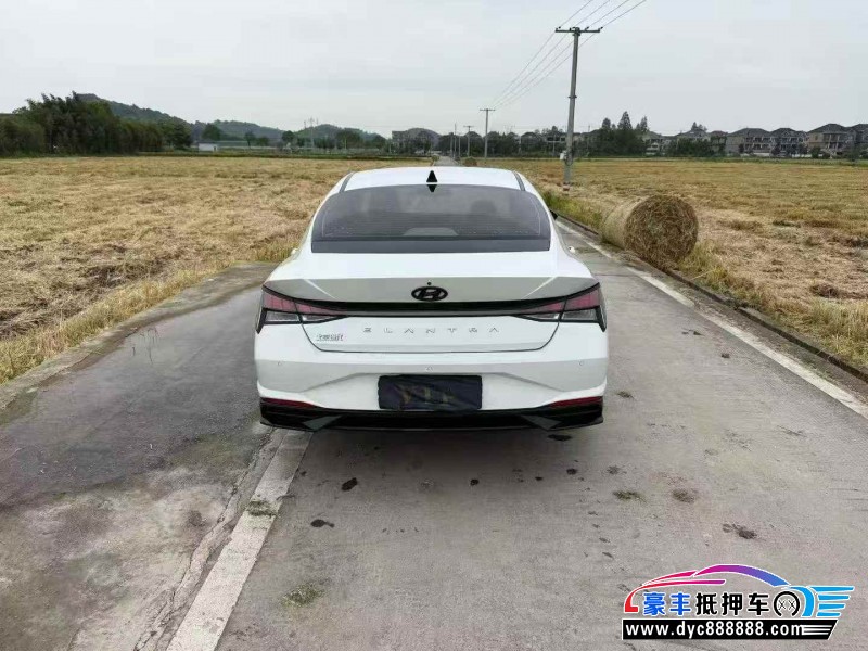 21年现代伊兰特轿车抵押车出售