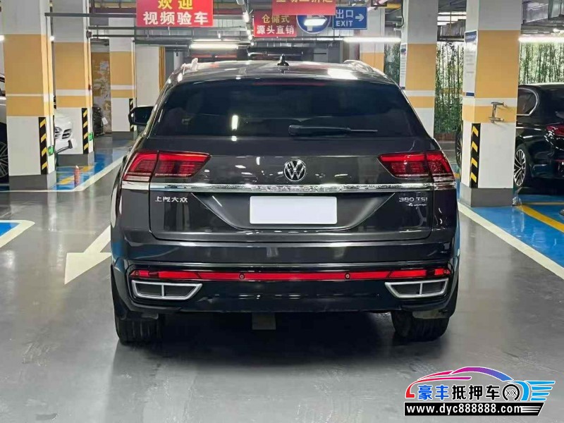 22年大众途昂轿车抵押车出售