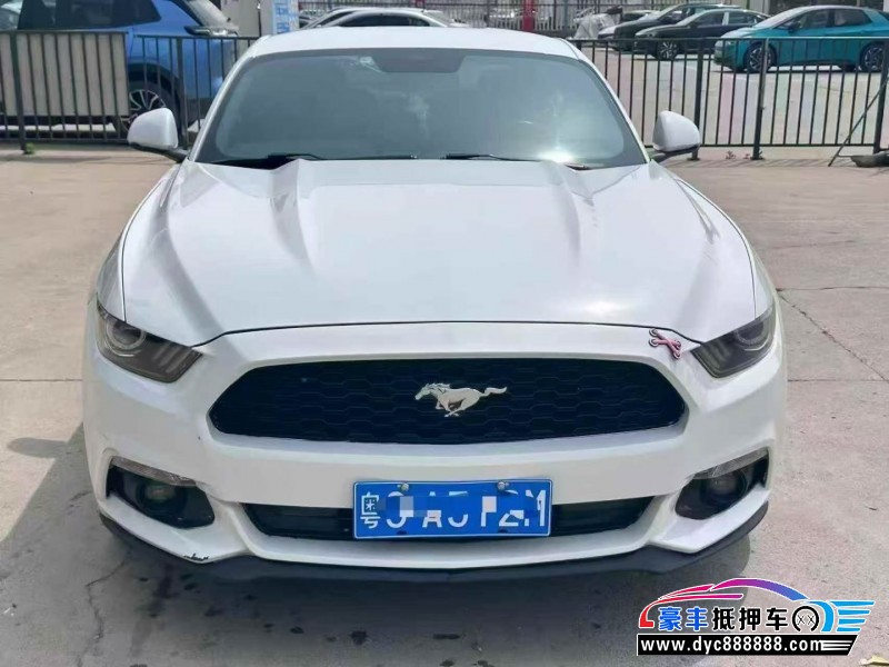 抵押车出售15年福特野马轿车