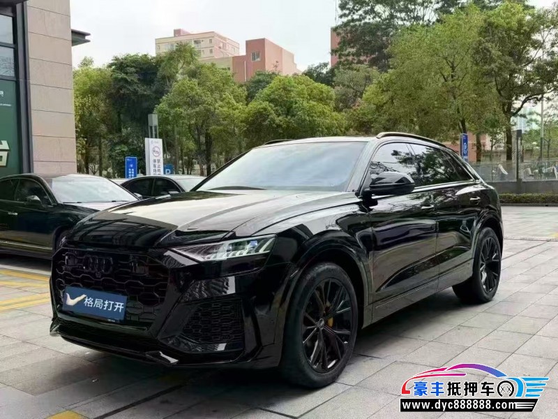 22年奥迪Q8轿车抵押车出售