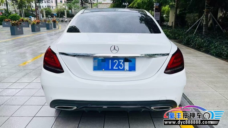 21年奔驰C轿车抵押车出售