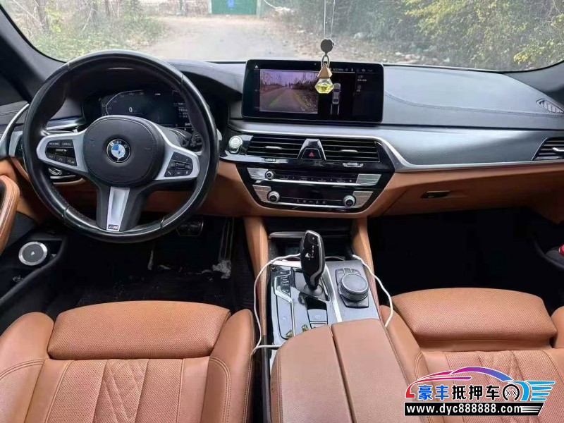 21年宝马5系轿车抵押车出售