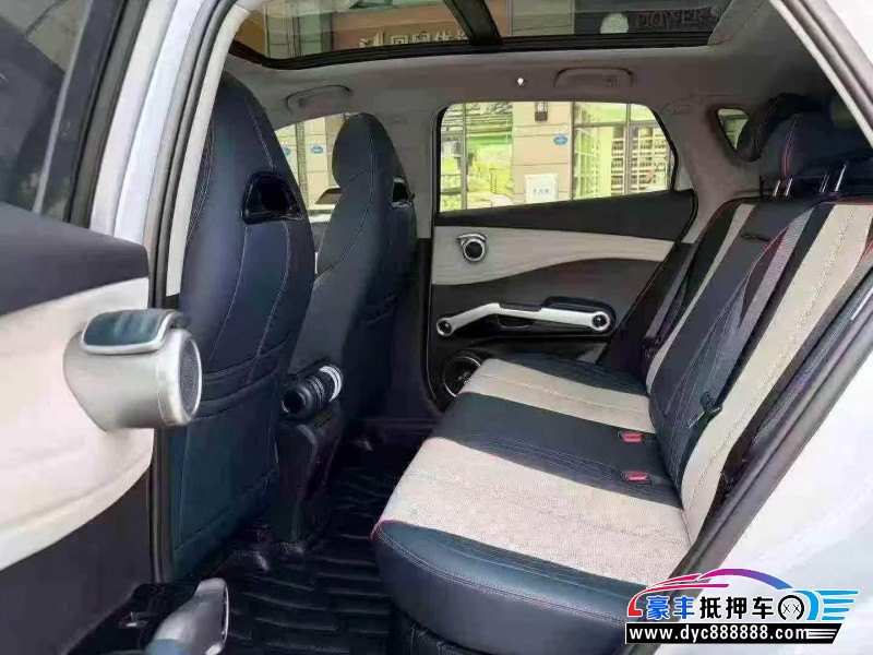 23年比亚迪元轿车抵押车出售