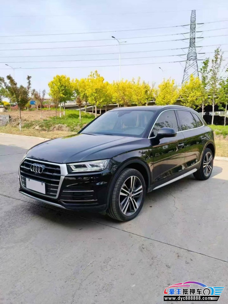 20年奥迪Q5轿车抵押车出售