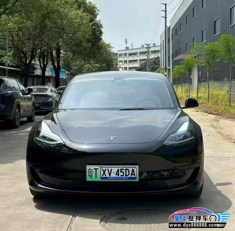 抵押车出售22年特斯拉MODEL 3轿车