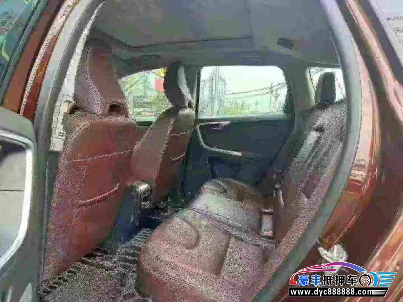 15年沃尔沃XC60SUV抵押车出售