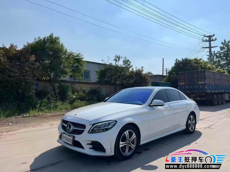 20年奔驰C轿车抵押车出售