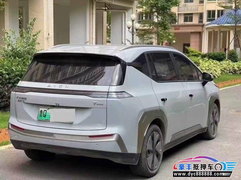 23年埃安Y70轿车抵押车出售