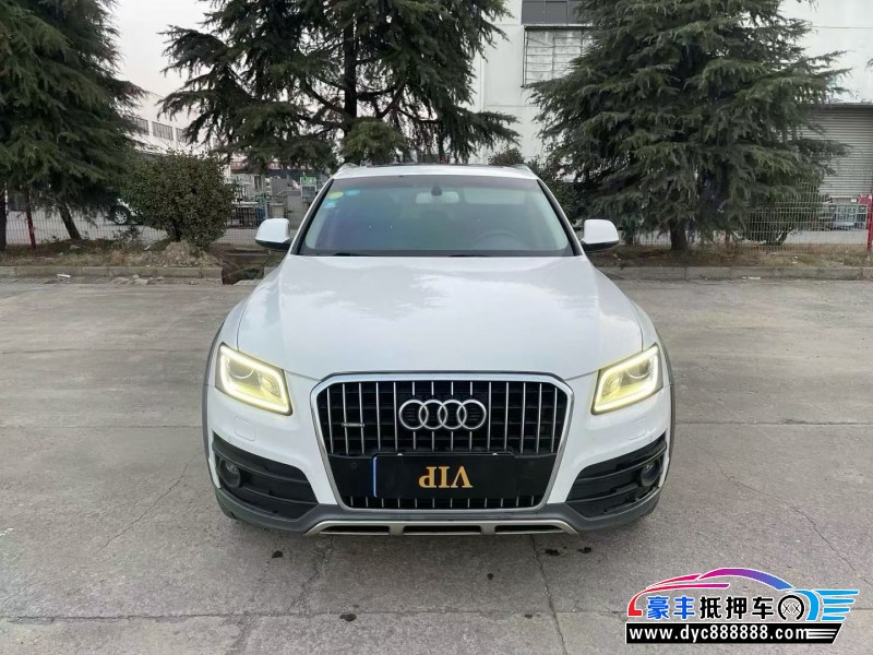 18年奥迪Q5轿车抵押车出售